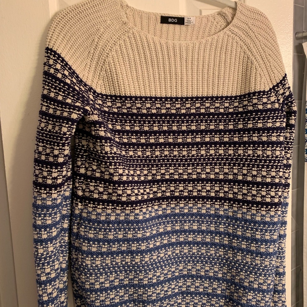 BDG Urban Outfitters Blue and Cream Sweater